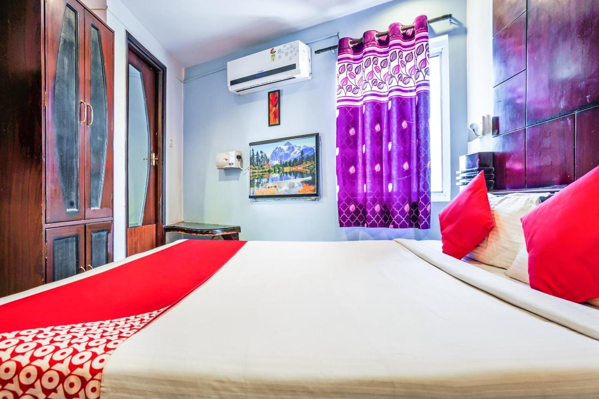 Hanvi Inn Hyderabad Exterior photo